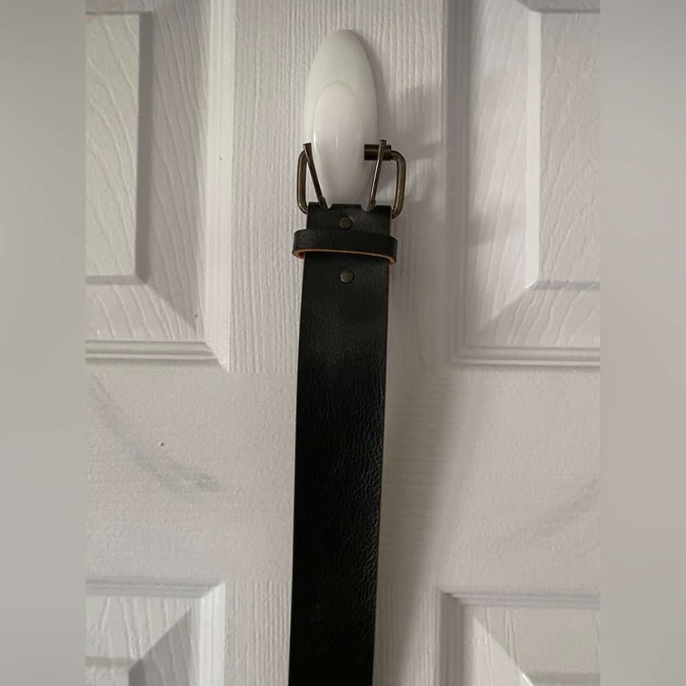 Black Belt Two Holes Wide